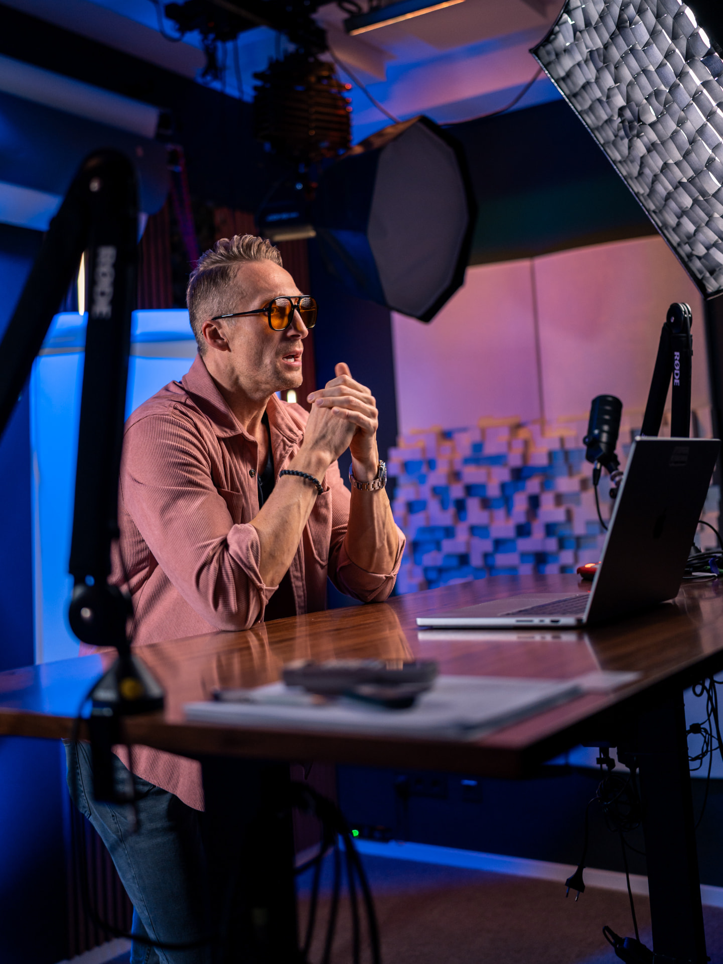 Alex Gutinger beim Branding-Workshop im Studio